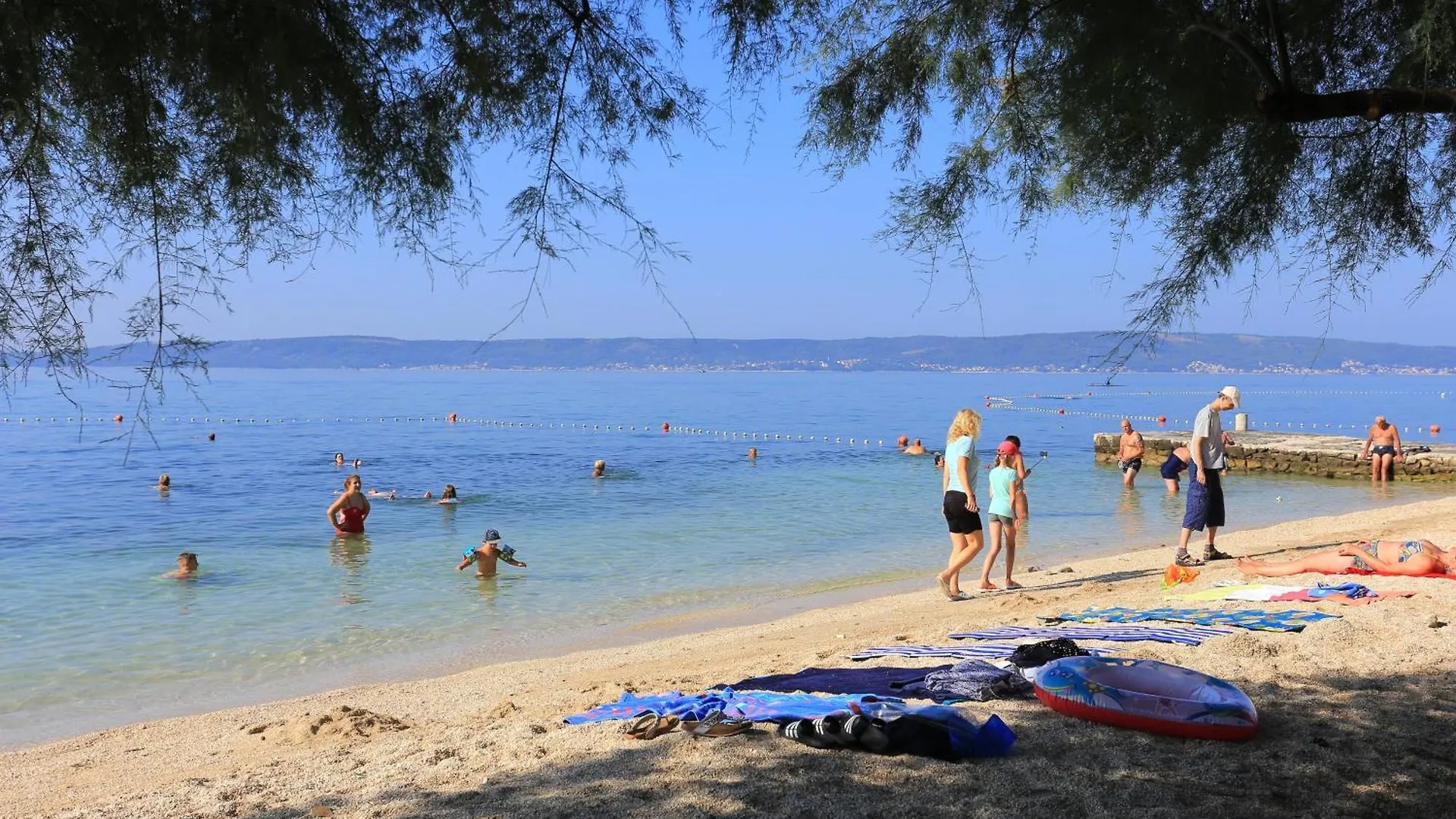 Apartments With A Parking Space Kastel Kambelovac, Kastela - 24198 Croatia